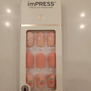 imPRESS Coral Blossom Press-On Manicure Set
